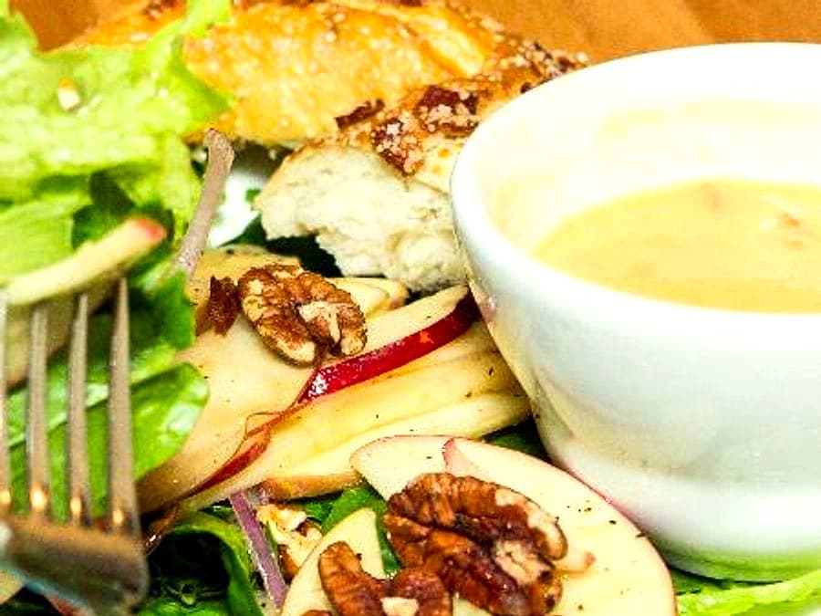 Soup & Signature Salad